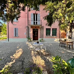 La Bugia Di Tanzi 2*, Parma İtalya