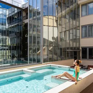 Iq 4*, Florenz Italien