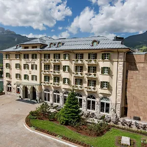 Grand Savoia Cortina D'ampezzo, A Radisson Collection 5*, Cortina dʼAmpezzo Italien