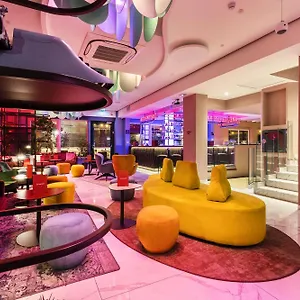 Hotel Adesso, Rzym
